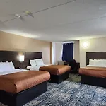 Falls Lodge & Suites